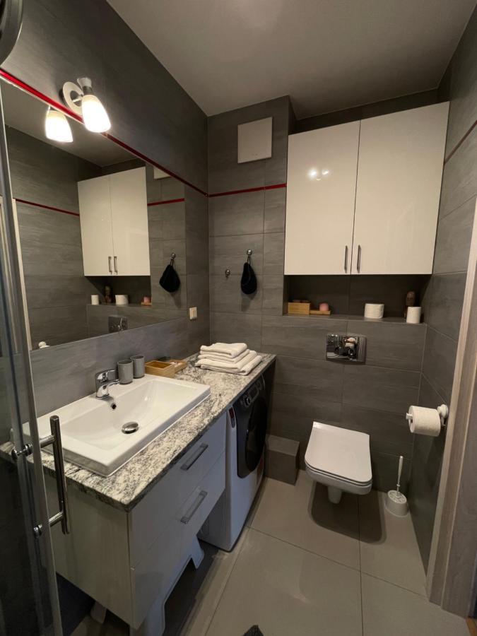 Rakowicka Apartment - City Center Краків Екстер'єр фото
